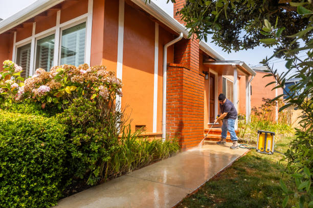 Best Sidewalk Pressure Washing  in Lawrence, NY